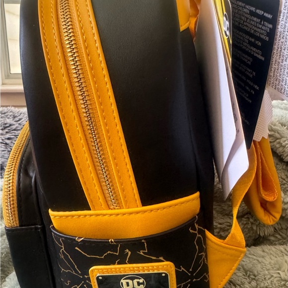 Loungefly Black Adam backpack with wallet BNWT - Picture 4 of 13